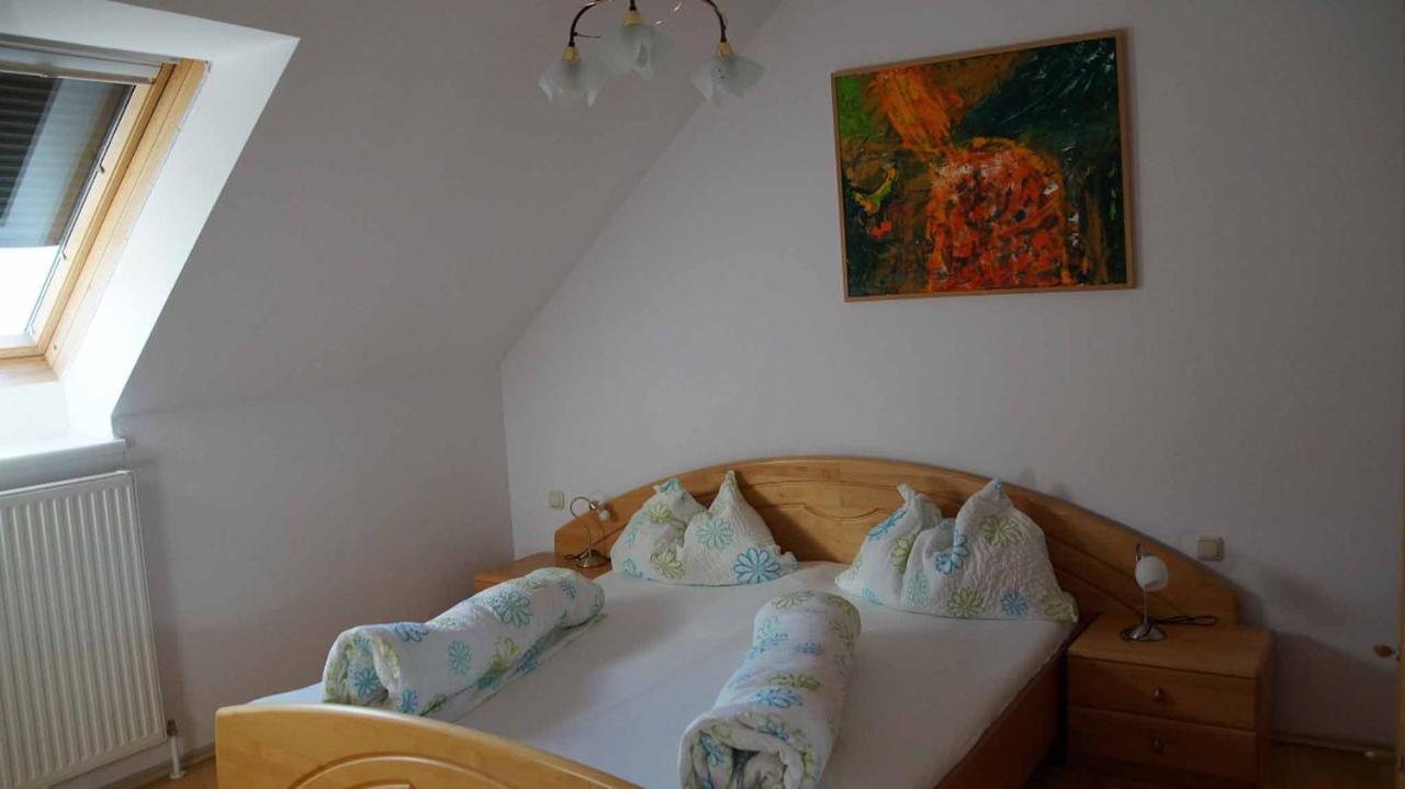 Weingut & Gaestezimmer Pammer Mitterarnsdorf Buitenkant foto
